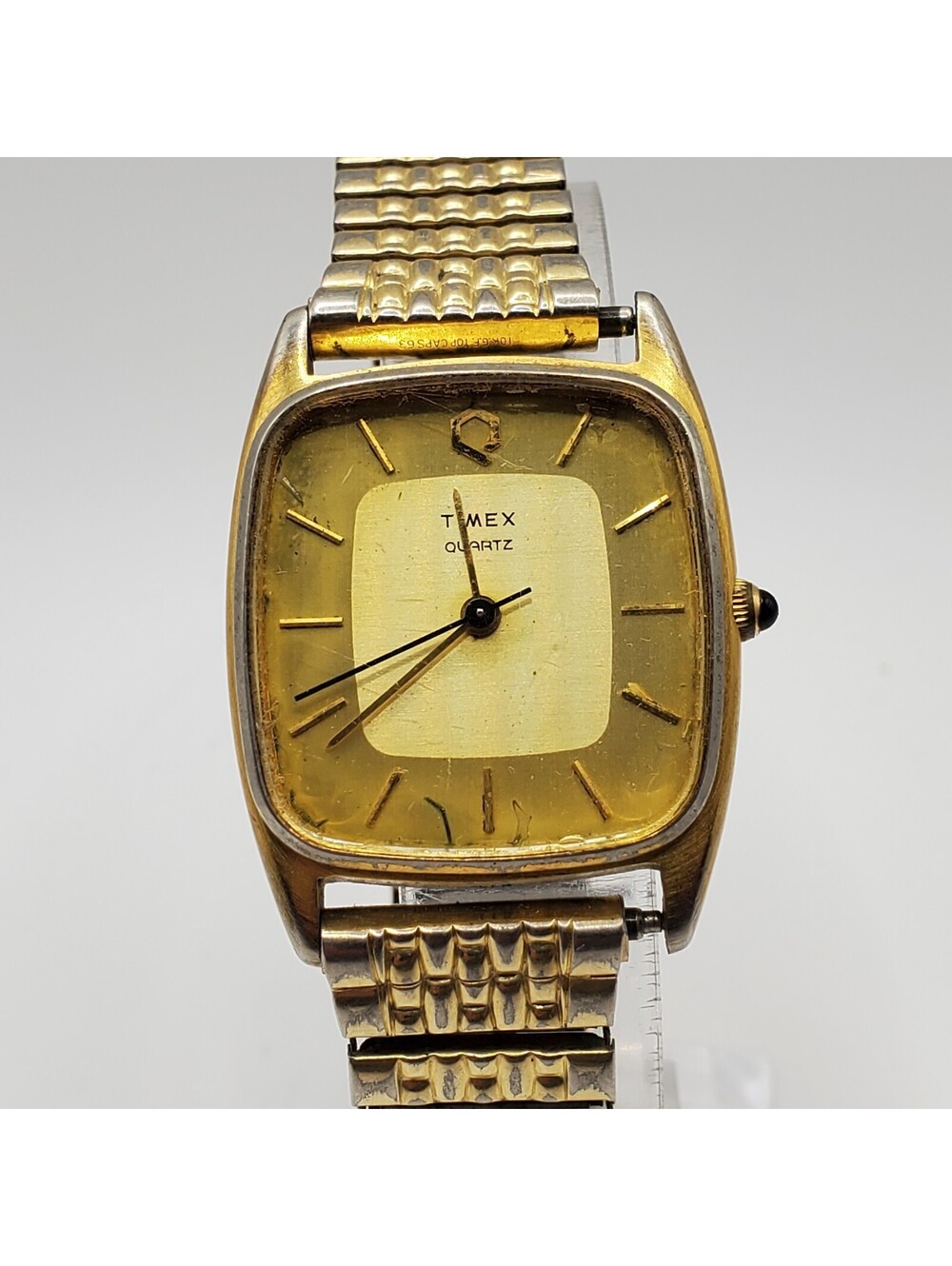 Vintage Timex Q Quartz Mens Watch 10k GF Band For Parts Or Repair